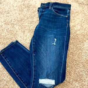 Woman’s Jeans